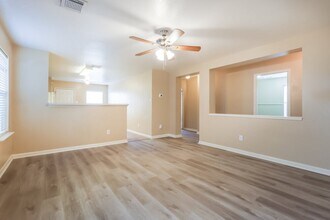 11422 Seven Sisters Dr in Tomball, TX - Building Photo - Building Photo