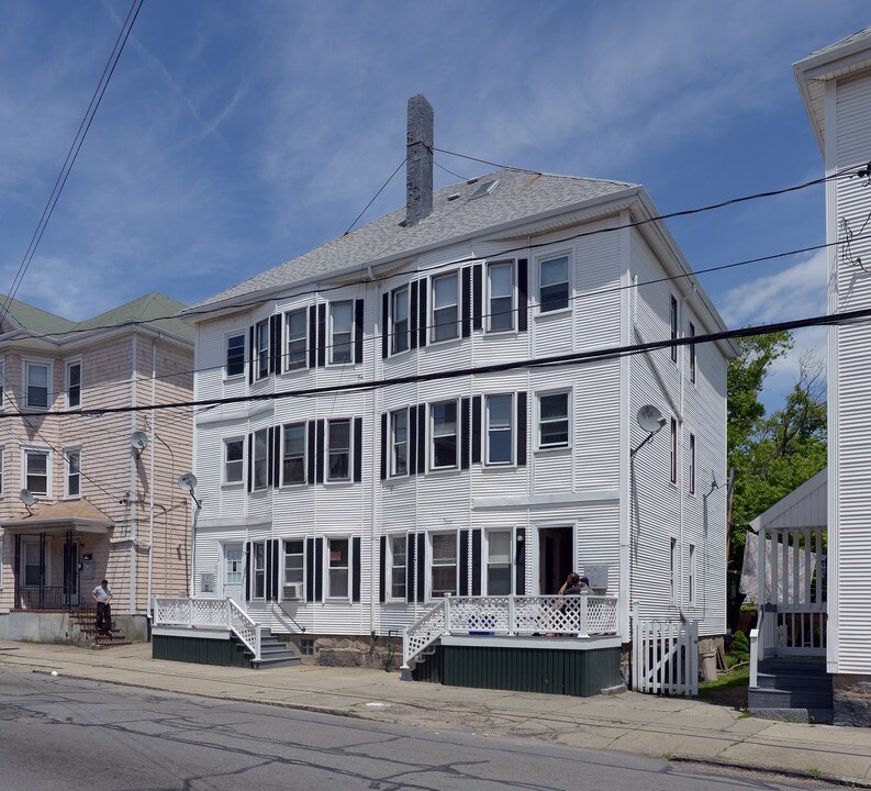 174-176 Ashley Blvd in New Bedford, MA - Building Photo