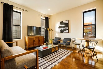 285 Saint Nicholas Ave-Unit -D in New York, NY - Foto de edificio - Building Photo