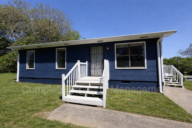 property at 1920 15th Way SW