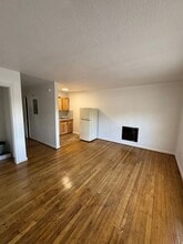 620 W Fairhaven St in Roseburg, OR - Building Photo - Building Photo