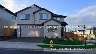 16870 SW Leaf Ln in Tigard, OR - Building Photo
