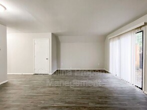 951 Hollywood St in Charlotte, NC - Building Photo - Building Photo