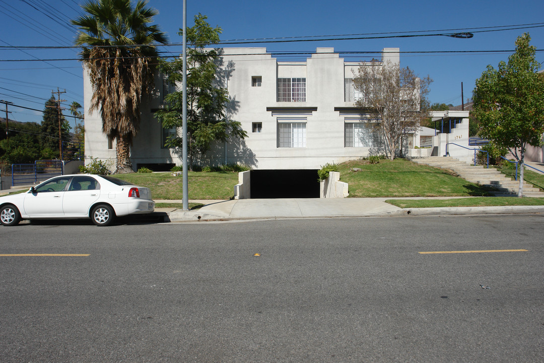 1761 Wabasso Way in Glendale, CA - Building Photo