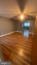 7052 Greenwood Ave in Upper Darby, PA - Building Photo - Building Photo