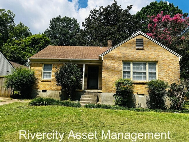 1041 Vaughn Rd