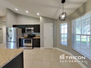 363 Vail Dr in Winter Haven, FL - Building Photo - Building Photo