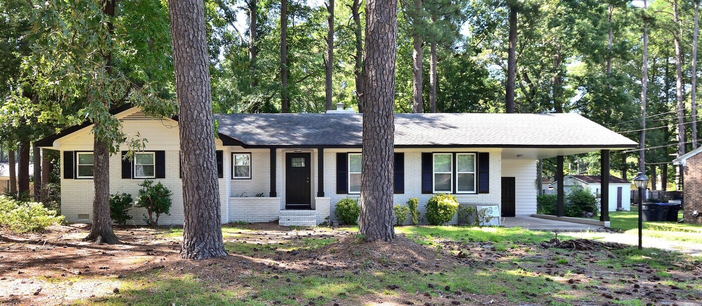 836 Burton St in Rocky Mount, NC - Building Photo
