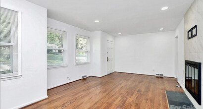 1843 Camp Greene St in Charlotte, NC - Building Photo - Building Photo