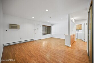 110 Amberly Dr in Englishtown, NJ - Building Photo - Building Photo