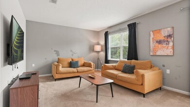 4571 Cabello Loop in Kissimmee, FL - Building Photo - Building Photo