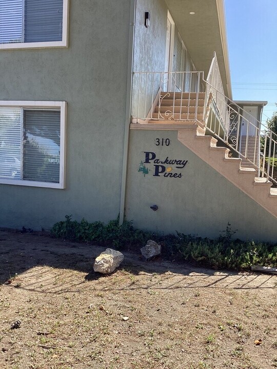 310 S H St. Apartments in Lompoc, CA - Building Photo