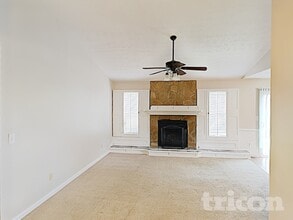 2845 Spring Green Way in Powder Springs, GA - Building Photo - Building Photo