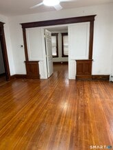 16 St Lawrence St in Manchester, CT - Building Photo - Building Photo