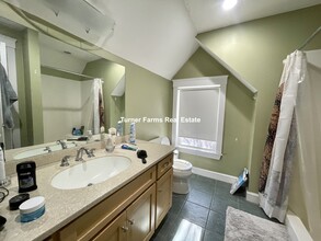 23 Iroquois St, Unit 1 in Boston, MA - Building Photo - Building Photo