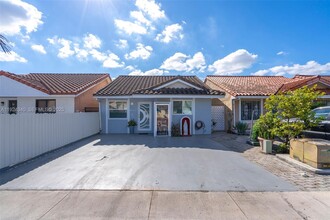 2140 W 53rd St in Hialeah, FL - Building Photo - Building Photo