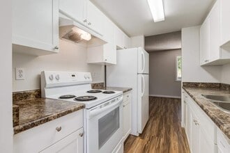 Hartford County Townhomes in Edmonton, AB - Building Photo - Building Photo