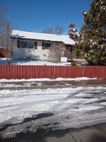 3225 Lucerne Way in Sparks, NV - Building Photo