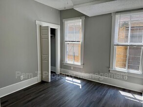 527 E 38th lower in Savannah, GA - Building Photo - Building Photo