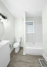 2643 Sullivant Ave in Columbus, OH - Building Photo - Building Photo