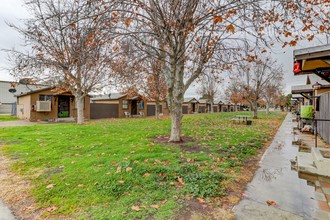 789 S State St in San Jacinto, CA - Building Photo - Primary Photo