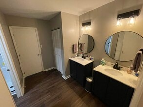 5783 Forest Lawn Ct in Raleigh, NC - Building Photo - Building Photo