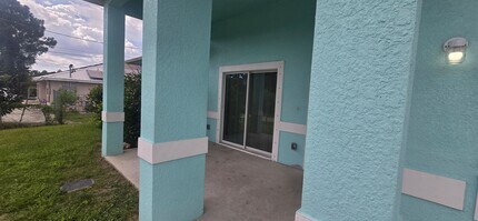 4602 25th St SW in Lehigh Acres, FL - Building Photo - Building Photo