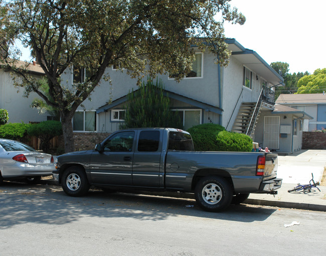 664 Grand Fir Ave in Sunnyvale, CA - Building Photo - Building Photo