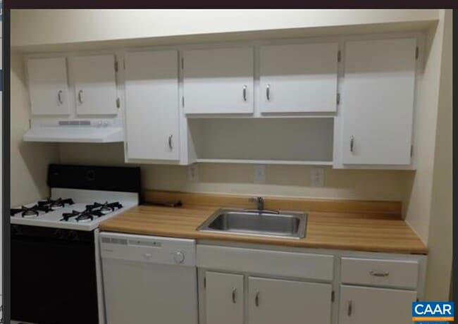 162 Hessian Hills Way in Charlottesville, VA - Building Photo - Building Photo