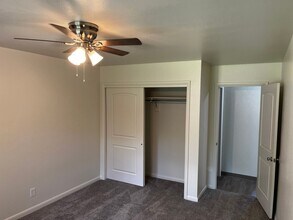 905 E Swallow Rd in Fort Collins, CO - Building Photo - Building Photo