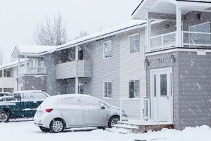 1805 Dare Ave, Unit 1 in Anchorage, AK - Building Photo