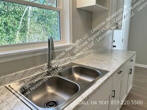 109 Doty Hts in Lancaster, KY - Building Photo - Building Photo