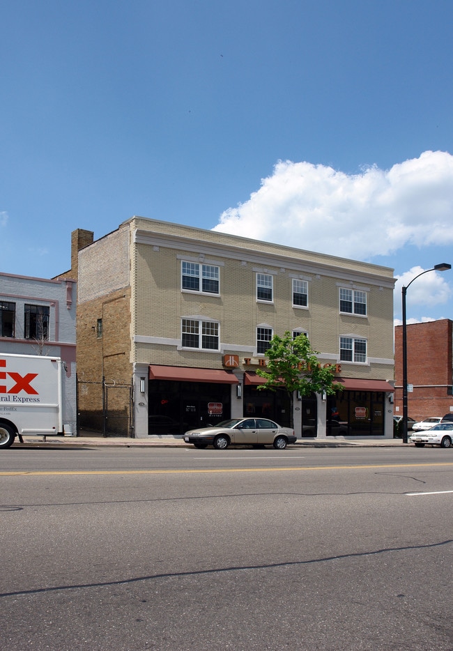 772-776 N Main St