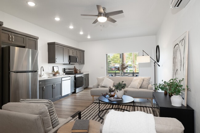 Mesa Pointe