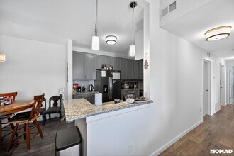 15700 E Jamison Dr in Englewood, CO - Foto de edificio - Building Photo