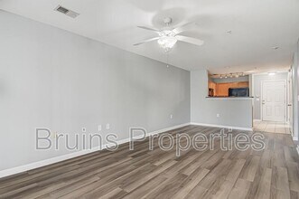 7108 W Friendly Ave in Greensboro, NC - Building Photo - Building Photo