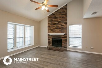 5421 Carriage Ct in Flower Mound, TX - Foto de edificio - Building Photo