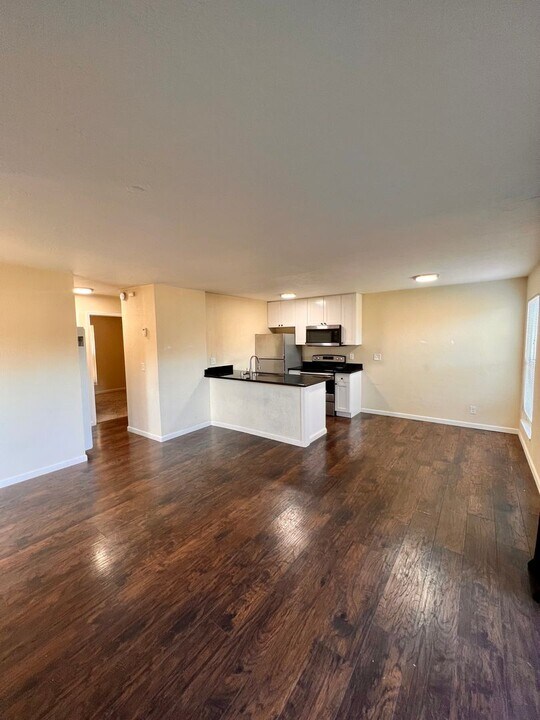 4810 Blum Rd in Martinez, CA - Building Photo