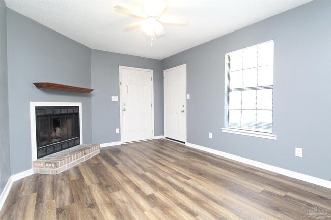 2993 Junction Rd in Cantonment, FL - Building Photo - Building Photo