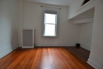 49 Fairbanks St, Unit 1 in Boston, MA - Building Photo - Building Photo