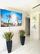 3240 Williamsburg St in Sarasota, FL - Building Photo - Building Photo