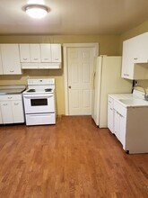 5 E Thatcher St in Edmond, OK - Building Photo - Building Photo