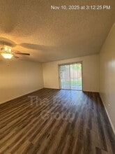 332 N Westfield St in Visalia, CA - Building Photo - Building Photo