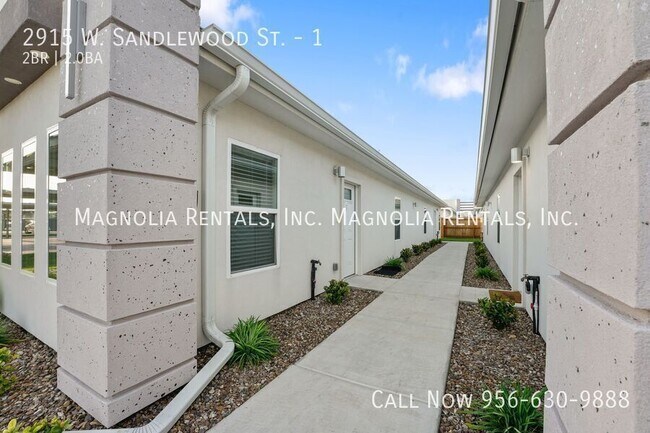 2915 W Sandlewood St, Unit 1 in Edinburg, TX - Building Photo - Building Photo