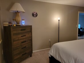 335 Glendale Ave, Unit G in Bridgeport, CT - Building Photo - Building Photo