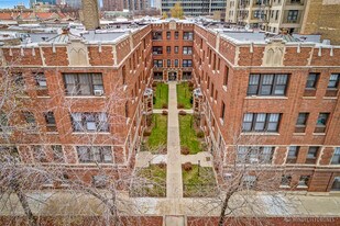 512-20 W. Cornelia Apartments