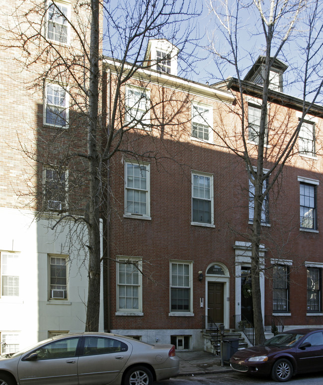 308 S 10th St in Philadelphia, PA - Building Photo - Building Photo