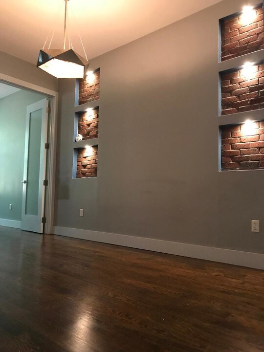 1160 Halsey St in Brooklyn, NY - Building Photo
