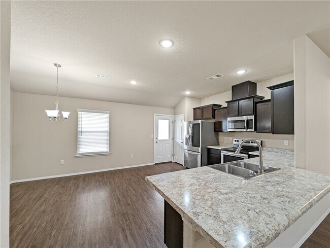 property at 6706 SW Chestnut Hill Rd