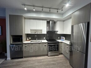 1775 Chapman Pl in Kelowna, BC - Building Photo - Building Photo